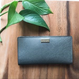 New Kate Spade Wallet ♠️